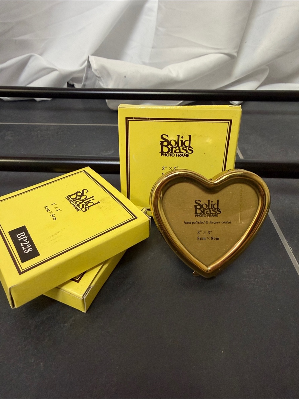 Solid brass photo frame Heart shaped in Gold new in box